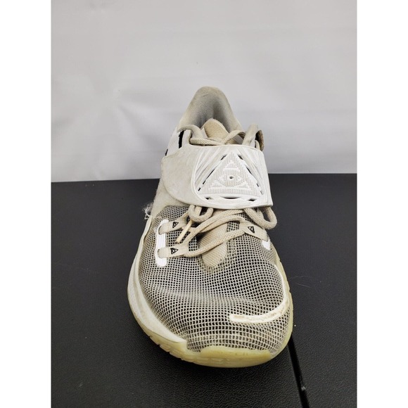Nike‎ Kyrie Low 3 Eclipse CJ1286-100 Athletic Sneaker White Lace Up Mens Size 10 - Picture 12 of 15